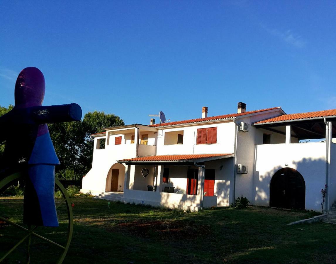 Casa Val Madorso Apartment Перой Екстериор снимка